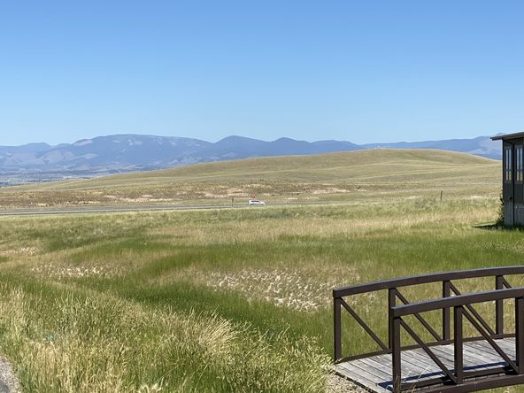 3125 Colonial Drive , Helena, MT 59601
